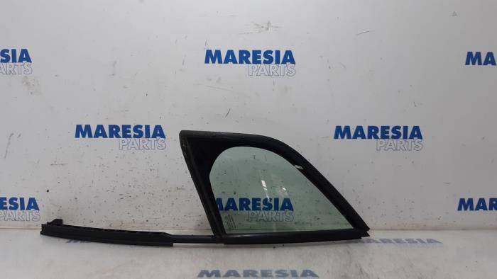 Usados Ventanilla triangular izquierda delante Citroen C3 (SC) 1.4 16V VTi Precio € 50,00 Norma de margen ofrecido por Maresia Parts