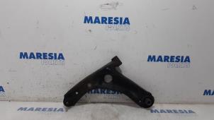 Gebrauchte Querlenker unten links vorne Citroen C1 1.0 12V Preis € 25,00 Margenregelung angeboten von Maresia Parts