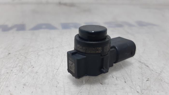 PDC Sensor from a Peugeot 308 SW (L4/L9/LC/LJ/LR) 1.6 BlueHDi 120 2014