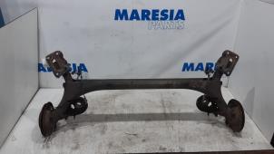 Used Rear-wheel drive axle Peugeot 307 CC (3B) 2.0 16V Price € 131,25 Margin scheme offered by Maresia Parts