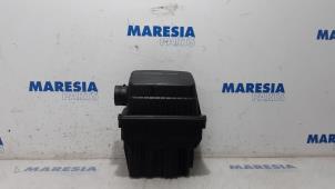 Used Air box Peugeot 307 CC (3B) 2.0 16V Price € 35,00 Margin scheme offered by Maresia Parts