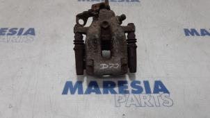 Used Rear brake calliper, right Peugeot 307 CC (3B) 2.0 16V Price € 40,00 Margin scheme offered by Maresia Parts