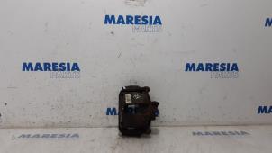 Gebrauchte Bremszange rechts vorne Peugeot 307 CC (3B) 2.0 16V Preis € 40,00 Margenregelung angeboten von Maresia Parts