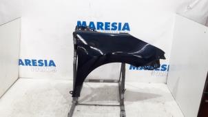 Used Front wing, right Peugeot 5008 I (0A/0E) 1.6 THP 16V Price € 80,00 Margin scheme offered by Maresia Parts
