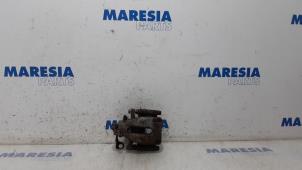 Used Rear brake calliper, right Citroen C3 (SC) 1.6 HDi 92 Price € 19,90 Margin scheme offered by Maresia Parts