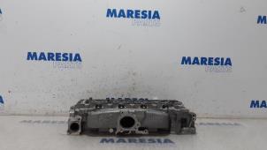 Używane Glowica cylindra Peugeot 508 (8D) 1.6 HDiF 16V Cena € 288,75 Procedura marży oferowane przez Maresia Parts