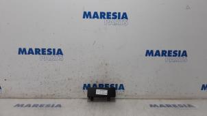 Used Radio module Peugeot 5008 I (0A/0E) 1.6 THP 16V Price € 40,00 Margin scheme offered by Maresia Parts