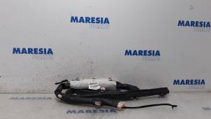 Usagé Airbag plafond droite Peugeot 5008 I (0A/0E) 1.6 THP 16V Prix € 50,00 Règlement à la marge proposé par Maresia Parts