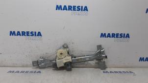 Used Rear door window mechanism 4-door, right Peugeot 5008 I (0A/0E) 1.6 THP 16V Price € 90,00 Margin scheme offered by Maresia Parts