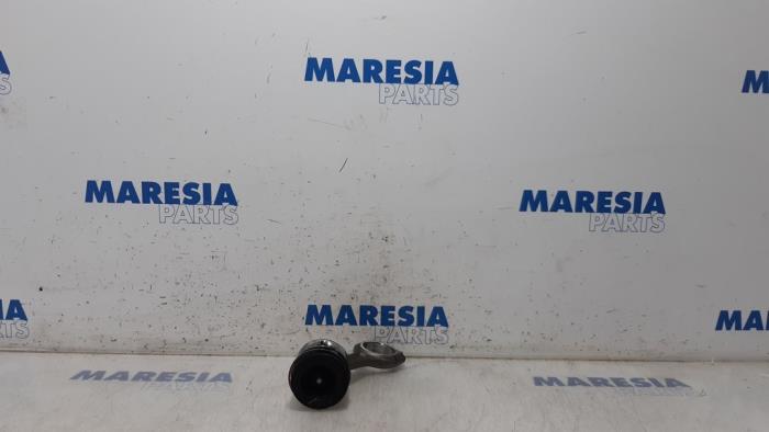 Usagé Piston Citroen Jumpy 1.6 Blue HDi 95 Prix € 158,81 Prix TTC proposé par Maresia Parts
