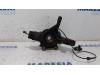Knuckle, front left from a Peugeot 5008 I (0A/0E) 1.6 THP 16V 2012