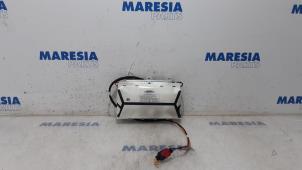 Used Right airbag (dashboard) Peugeot 307 CC (3B) 2.0 16V Price € 35,00 Margin scheme offered by Maresia Parts