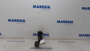 Used Throttle pedal position sensor Citroen Jumpy 1.6 Blue HDi 95 Price € 36,30 Inclusive VAT offered by Maresia Parts
