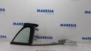 Used Quarter light, front right Peugeot 207 CC (WB) 1.6 HDiF 16V Price € 75,00 Margin scheme offered by Maresia Parts