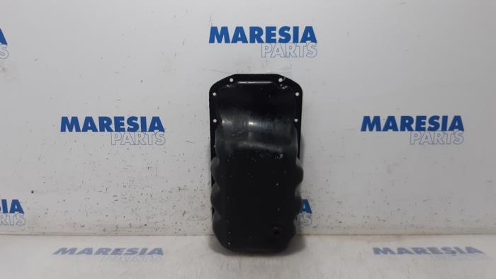 Usagé Couvercle carter Peugeot 207 SW (WE/WU) 1.4 16V Vti Prix € 24,99 Règlement à la marge proposé par Maresia Parts