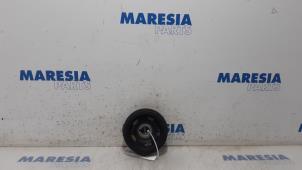 Used Crankshaft pulley Peugeot 308 (L3/L8/LB/LH/LP) 1.6 BlueHDi 100 Price € 25,00 Margin scheme offered by Maresia Parts