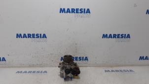 Used Mechanical fuel pump Peugeot 308 (L3/L8/LB/LH/LP) 1.6 BlueHDi 100 Price € 74,00 Margin scheme offered by Maresia Parts