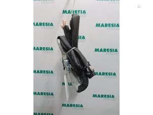 Used Roof curtain airbag, left Peugeot 3008 I (0U/HU) 1.6 VTI 16V Price € 50,00 Margin scheme offered by Maresia Parts