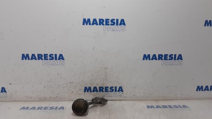 Used Piston Citroen C3 (SC) 1.4 Price € 50,00 Margin scheme offered by Maresia Parts