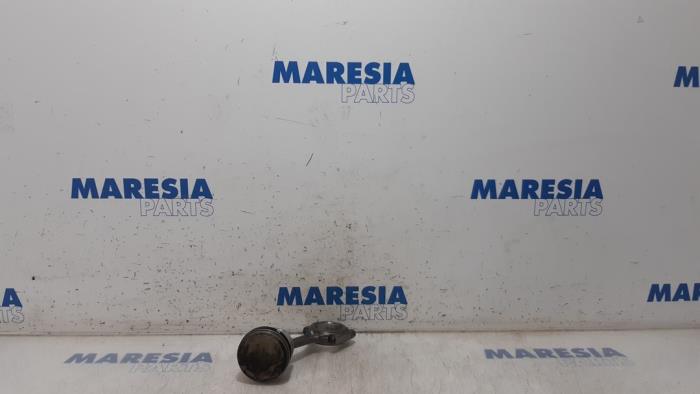 Used Piston Citroen C3 (SC) 1.4 Price € 50,00 Margin scheme offered by Maresia Parts
