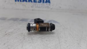 Used Injector (petrol injection) Fiat 500 (312) 1.2 69 Price € 25,00 Margin scheme offered by Maresia Parts