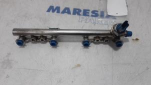 Used Fuel injector nozzle Renault Megane IV (RFBB) 1.2 Energy TCE 100 Price € 80,00 Margin scheme offered by Maresia Parts