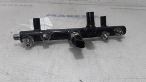 Used Fuel injector nozzle Citroen DS5 (KD/KF) 2.0 HDiF 160 16V Price € 50,00 Margin scheme offered by Maresia Parts