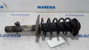 Used Front shock absorber rod, right Peugeot 207 CC (WB) 1.6 HDiF 16V Price € 50,00 Margin scheme offered by Maresia Parts
