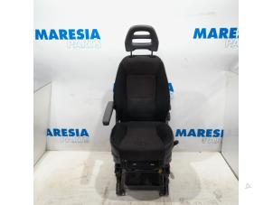 Gebrauchte Sitz links Peugeot Boxer (U9) 2.2 HDi 110 Euro 5 Preis € 444,68 Mit Mehrwertsteuer angeboten von Maresia Parts