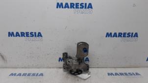 Usagé Pompe à huile Fiat Scudo (270) 2.0 D Multijet Prix € 127,05 Prix TTC proposé par Maresia Parts