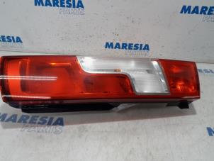 Used Taillight, right Peugeot Boxer (U9) 2.2 HDi 110 Euro 5 Price € 90,75 Inclusive VAT offered by Maresia Parts