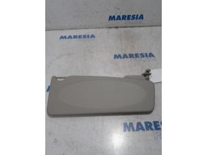 Used Sun visor Renault Kangoo Express (FW) 1.5 dCi 90 FAP Price € 36,30 Inclusive VAT offered by Maresia Parts