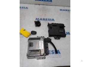 Used Engine management computer Renault Kangoo Express (FW) 1.5 dCi 90 FAP Price € 285,86 Inclusive VAT offered by Maresia Parts