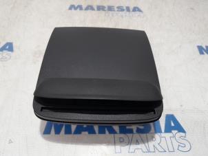 Used Dashboard cover / flap Peugeot Boxer (U9) 2.2 HDi 110 Euro 5 Price € 72,60 Inclusive VAT offered by Maresia Parts