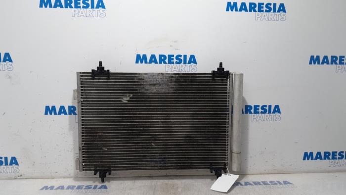 Gebrauchte Klima Kondensor Peugeot 3008 I (0U/HU) 1.6 VTI 16V Preis € 35,00 Margenregelung angeboten von Maresia Parts