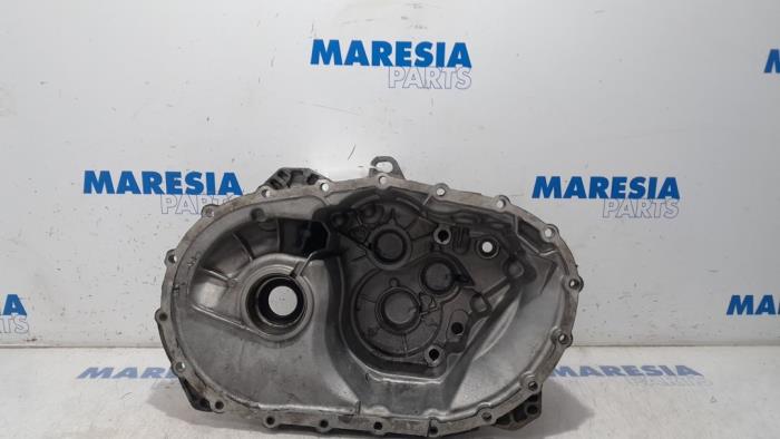 Usagé Cache boite de vitesses Renault Master III (MA/MB/MC/MD/MH/MF/MG/MH) 2.3 dCi 16V Prix € 190,58 Prix TTC proposé par Maresia Parts