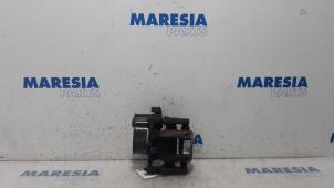 Used Rear brake calliper, right Citroen C4 Grand Picasso (3A) 1.2 12V PureTech 130 Price € 75,00 Margin scheme offered by Maresia Parts