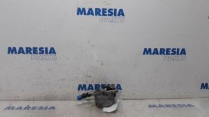 Used Vacuum pump (diesel) Renault Master IV (FV) 2.3 dCi 125 16V RWD Price € 60,50 Inclusive VAT offered by Maresia Parts