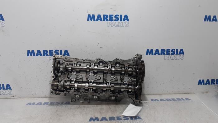 Usagé Arbre à cames Renault Master III (FV) 2.3 dCi 125 16V RWD Prix € 381,15 Prix TTC proposé par Maresia Parts