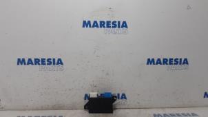 Used Central door locking module Peugeot 208 I (CA/CC/CK/CL) 1.6 Vti 16V Price € 105,00 Margin scheme offered by Maresia Parts