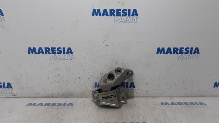 Gebrauchte Motorlager Peugeot Boxer (U9) 2.2 HDi 110 Euro 5 Preis € 48,40 Mit Mehrwertsteuer angeboten von Maresia Parts