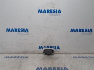 Used PDC Module Renault Trafic (1FL/2FL/3FL/4FL) 1.6 dCi 90 Price € 42,35 Inclusive VAT offered by Maresia Parts