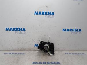 Used Airbag clock spring Renault Trafic (1FL/2FL/3FL/4FL) 1.6 dCi 90 Price € 90,75 Inclusive VAT offered by Maresia Parts