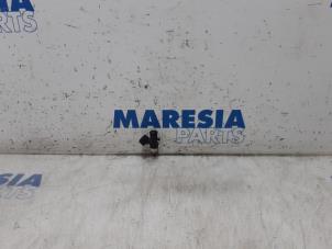 Gebrauchte Injektor (Benzineinspritzung) Fiat 500 (312) 0.9 TwinAir 80 Preis € 25,00 Margenregelung angeboten von Maresia Parts