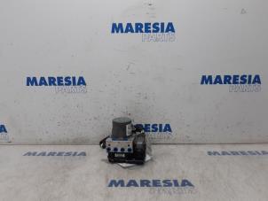 Used ABS pump Peugeot 3008 I (0U/HU) 1.6 VTI 16V Price € 129,99 Margin scheme offered by Maresia Parts