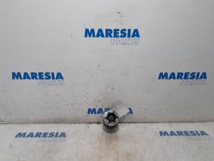 Used Piston Nissan NV 200 (M20M) 1.5 dCi 86 Price € 42,35 Inclusive VAT offered by Maresia Parts