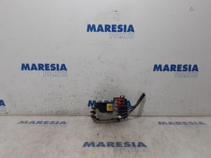 Gebrauchte Sicherungskasten Citroen Berlingo 1.6 Hdi 90 Phase 2 Preis € 36,30 Mit Mehrwertsteuer angeboten von Maresia Parts