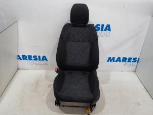 Używane Fotel lewy Peugeot 3008 I (0U/HU) 1.6 16V THP 155 Cena € 85,00 Procedura marży oferowane przez Maresia Parts