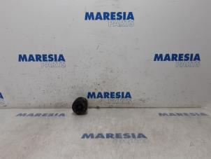 Used Piston Fiat Doblo Cargo (263) 1.3 MJ 16V DPF Euro 5 Price € 48,40 Inclusive VAT offered by Maresia Parts