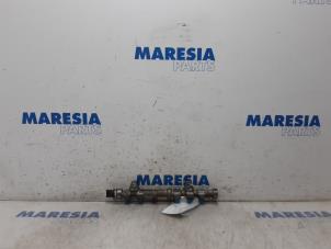 Used Fuel injector nozzle Alfa Romeo MiTo (955) 1.3 JTDm 16V Eco Price € 50,00 Margin scheme offered by Maresia Parts
